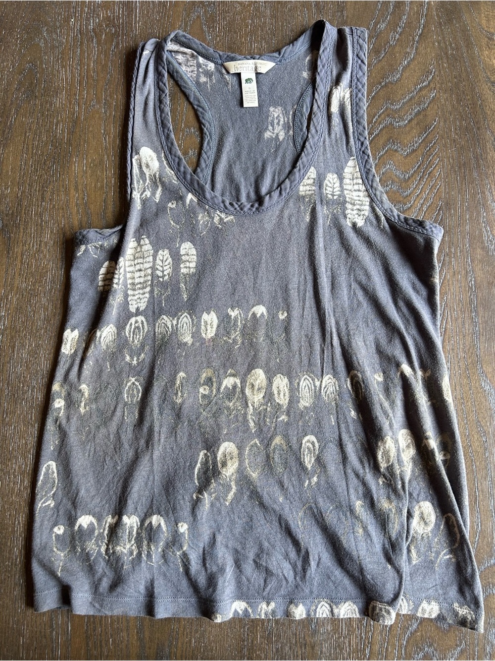Banana Republic Charcoal Tank with Cream Feather Print